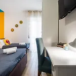 شقة Pop