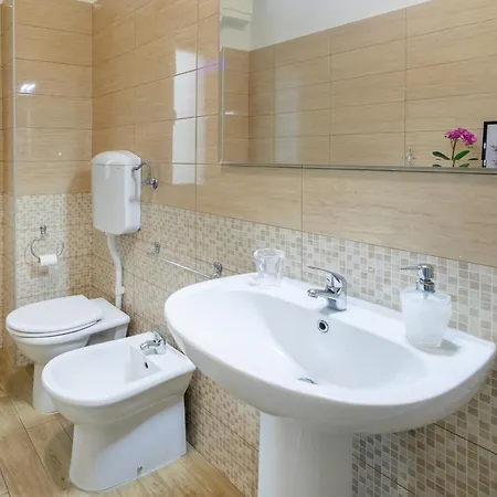 Pop Apartament *